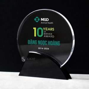 Mẫu biểu trưng mica vinh danh nhân viên