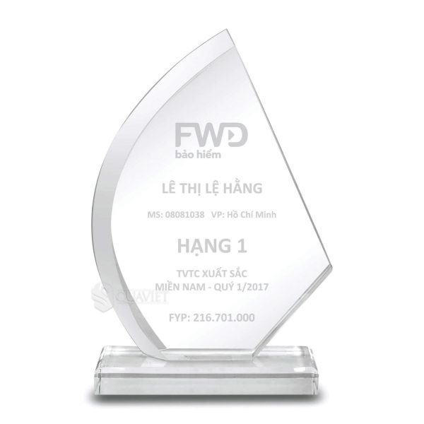 Biểu trưng mica vinh danh nhân viên